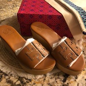 Tory Burch tan wedge slide